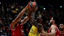 Eurolega: ennesima sconfitta per l'Olimpia Milano, che perde 72-82 contro il Fenerbahce