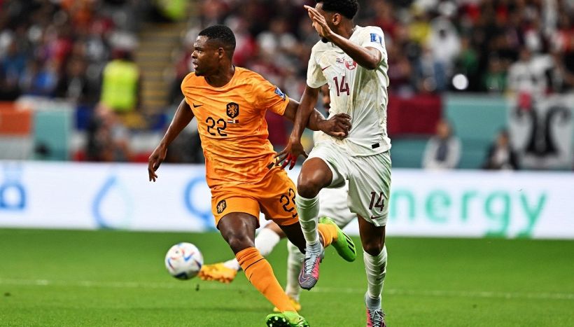 Mondiali, Olanda-Qatar 2-0: Gakpo e De Jong blindano il primato, ma Adani non s'esalta