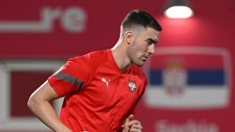 Vlahovic infortunato: salta gli impegni con la Serbia
