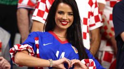 Mondiali Qatar 2022, l'ultimo show di Ivana Knoll: maglia di Modric e terzo posto