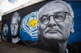 Claudio Ranieri, una carriera infinita, a 71 anni riparte da Cagliari LE FOTO