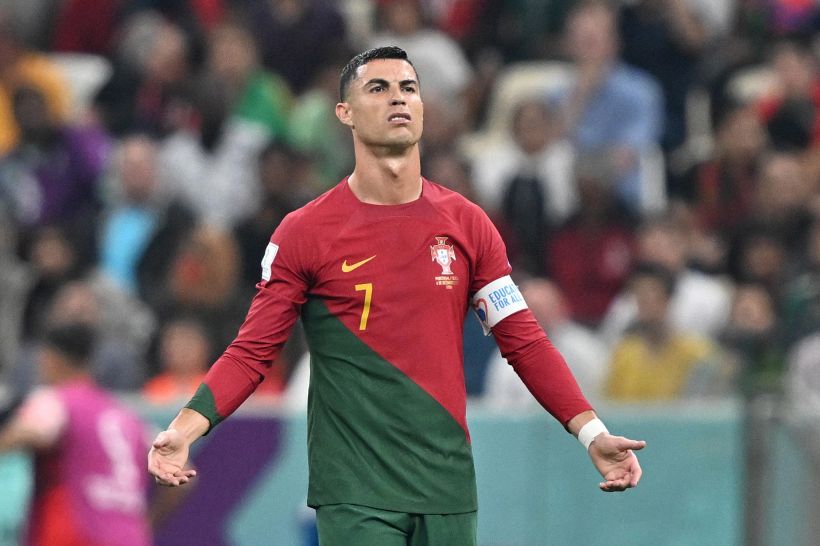 Ronaldo, addio al calcio vero: è stato il migliore, ora si copre d’oro