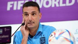 Olanda-Argentina: Scaloni se la prende con la stampa, Van Gaal manda un messaggio a Di Maria