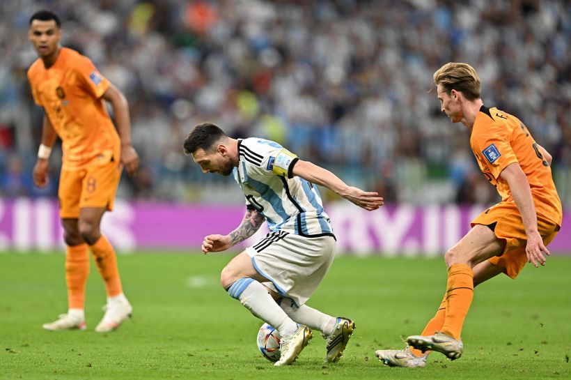 Mondiali, Argentina ed Olanda travolgono i social tra critiche e colpi di scena