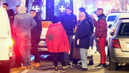 Mondiali, a Milano accoltellato un tifoso durante la festa del Marocco