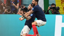 Francia in finale, il gol di Theo e il dato che incorona il Milan: è derby sui social