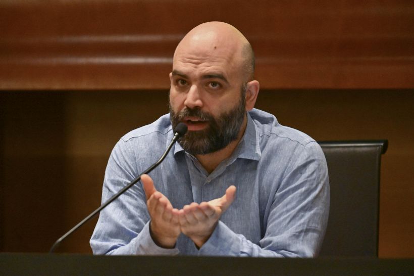 Napoli verso lo scudetto, Saviano parla del “vento del Nord” e scatena la polemica