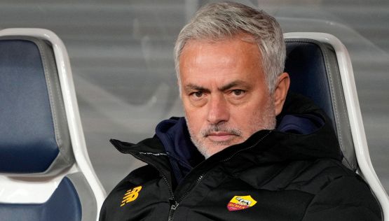 Roma, Mourinho sbugiarda Berardi e svela come stanno Dybala e Abraham