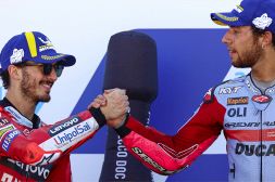 Ducati, presentata la Rossa tutta italiana: e Bagnaia cambia numero