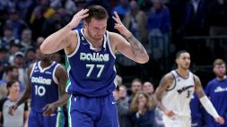 NBA: Dallas vince ma si fa male Doncic