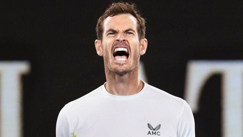 Australian Open, Murray da leggenda: pass per il terzo turno alle 4 di mattina