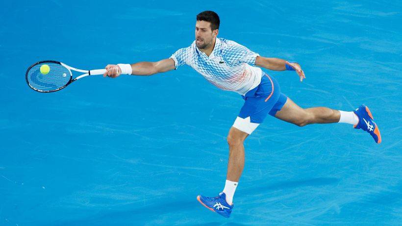 Australian Open, Djokovic senza pietà con Rublev: è semifinale