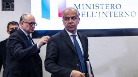 Le decisioni del Viminale dopo scontri ultrà non convincono, è polemica