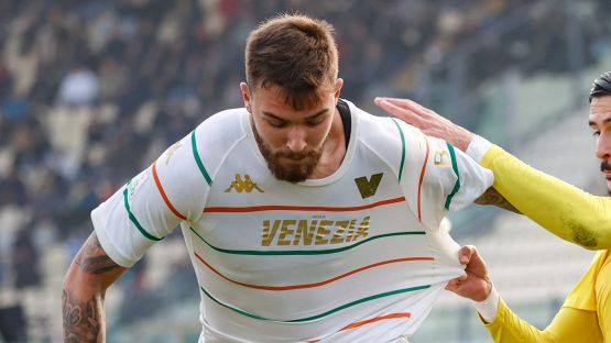 Spezia: Wisniewski dal Venezia per sostituire Kiwior. Petkov in laguna