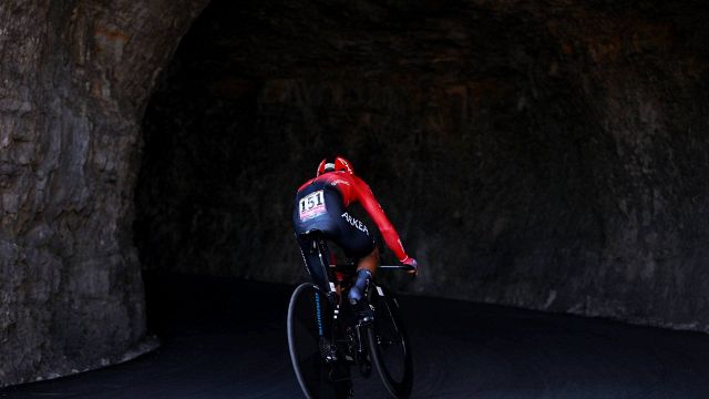 Ciclismo, Quintana smentisce le voci di ritiro