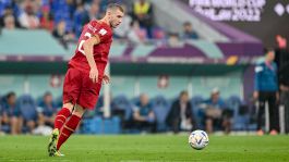 Juventus, Pavlovic torna di moda: “È un top club e c’è il mio amico Vlahovic”
