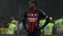 Milan, ipotesi panchina nel derby per Leao infiamma il popolo del web