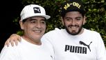 Vergognosi cori contro Diego Armando Maradona, l'indignazione del figlio: 'Gente che fa ribrezzo'