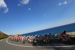 Milano-Sanremo, si cambia: nel 2023 partenza da Abbiategrasso