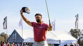 Golf, Jon Rahm scatenato: vince ancora e torna numero uno del mondo