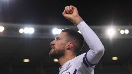 Tris della Fiorentina a Verona, super gol di Biraghi