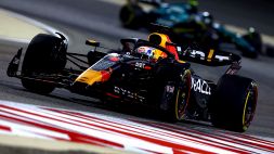 F1, test Bahrain: Verstappen è già davanti, poi Alonso e le Ferrari