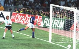 Napoli e l'Italia gioie e dolori: la doppietta di Vialli e la beffa Caniggia