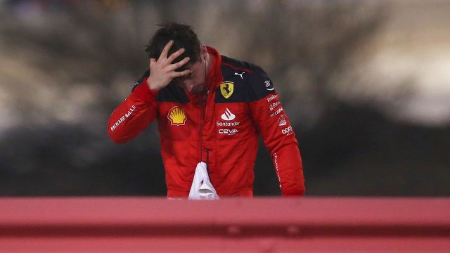 F1, ritiro Leclerc in Bahrain: avviata investigazione in Ferrari
