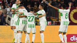 Roma-Sassuolo 3-4, le pagelle: disastro Kumbulla, Dybala incanta ma sorridono Laurientè e Berardi