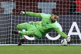 Donnarumma torna nel tunnel, che papere col Psg: bufera sul web