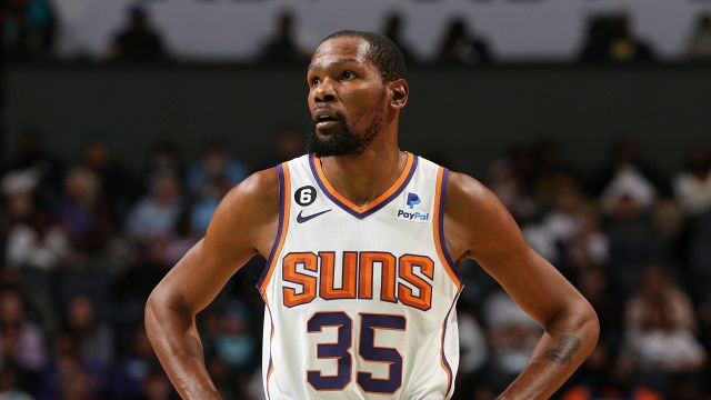NBA, niente esordio casalingo per Kevin Durant