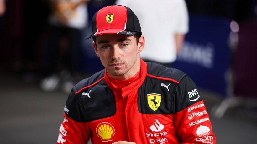 Ferrari, per Leclerc va tutto male: duro sfogo social contro i tifosi