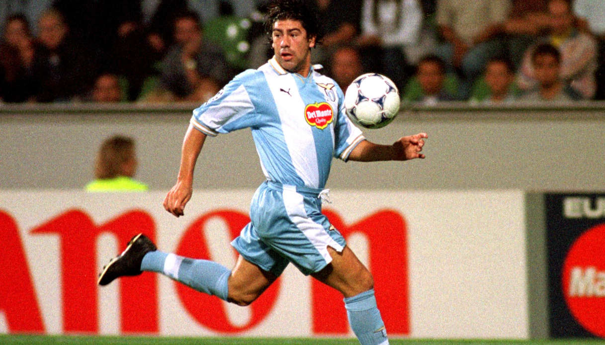 Marcelo Salas con la maglia della Lazio