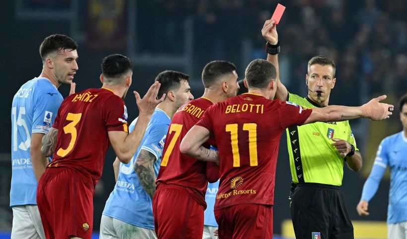 Lazio-Roma, la moviola: Focus sull'espulsione di Ibanez e la rissa finale