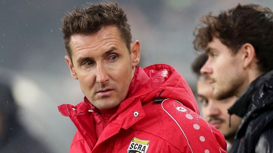 Miroslav Klose esonerato, l'ultimo posto in classifica lo condanna