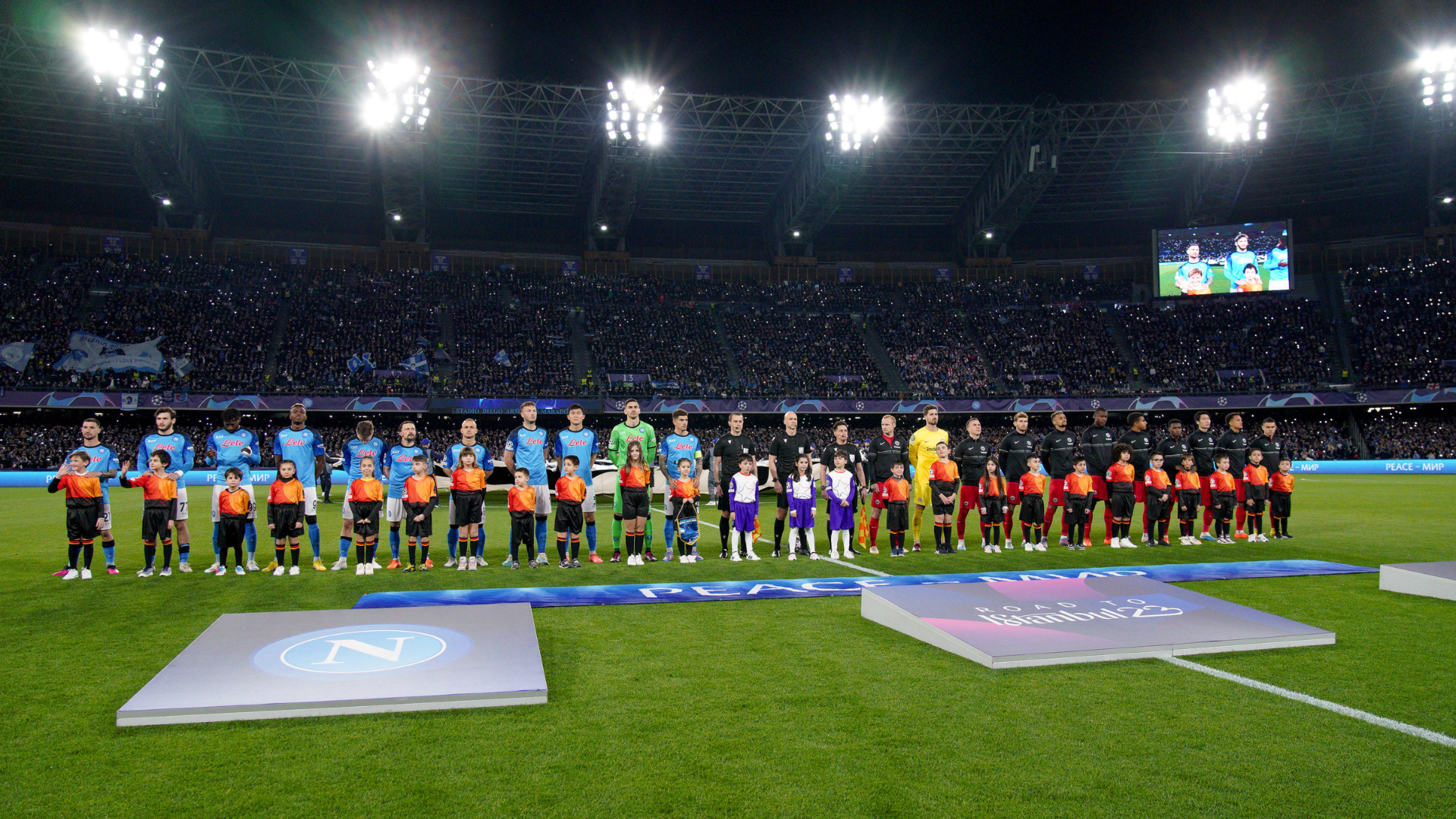 Champions League, Napoli – Eintracht 3-0, le foto