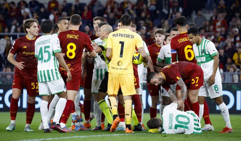 Roma-Sassuolo, la moviola: Focus sul rosso a Kumbulla e la decisione del Var