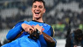 Napoli, tifosi pazzi di gioia ma sui social è già partito lo scambio di accuse