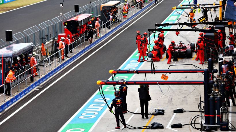 F1, Verstappen stroncò la strategia Ferrari: "In una gara asciutta pasticcia di più"