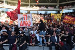 Torino-Roma, non solo la Joya Dybala: i tifosi puntano il dito contro l’arbitraggio