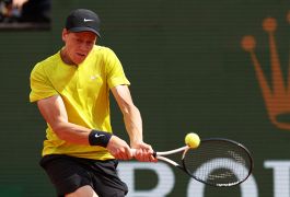 Tennis, Torneo di Montecarlo. Partite della terza giornata. Berrettini, Sinner e Musetti agli ottavi