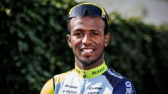 Ciclismo: Girmay salta la Parigi-Roubaix