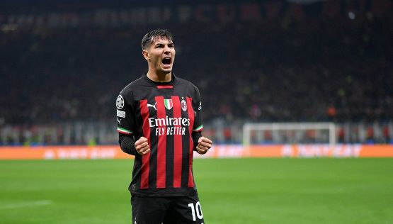 Milan, i tifosi esaltano la prova super di Brahim e Maignan, ma non mancano le recriminazioni