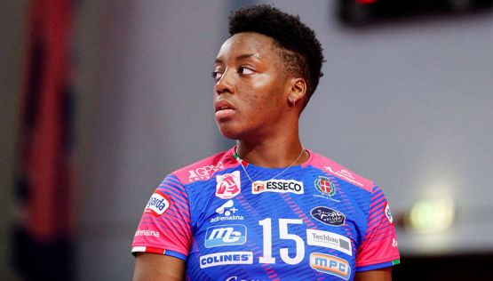 Julia Ituma trovata morta in Turchia: la stella 18enne del volley era in trasferta a Istanbul, le ipotesi