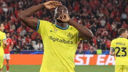 Lukaku non si ferma: replica l'esultanza contro la Juve in Champions e la "M": il significato