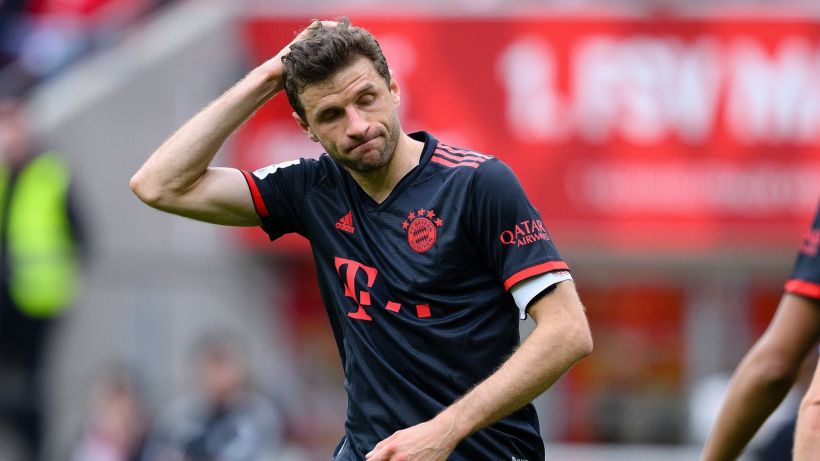 Bayern ko e superato, Muller allarmato: "Brutale"