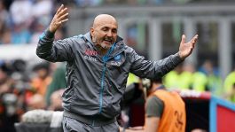 Napoli, Luciano Spalletti sdrammatizza e si scaglia contro i critici