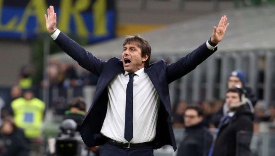 La risposta della Figc a De Laurentiis si chiama Conte: l'ex Inter ora è in pole