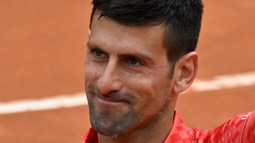 Roland Garros, Djokovic facile ai quarti