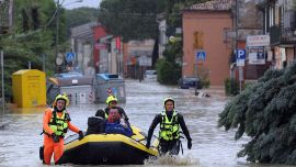 Emergenza maltempo in Emilia Romagna: morti e dispersi. Annullato Gp Imola. Diretta